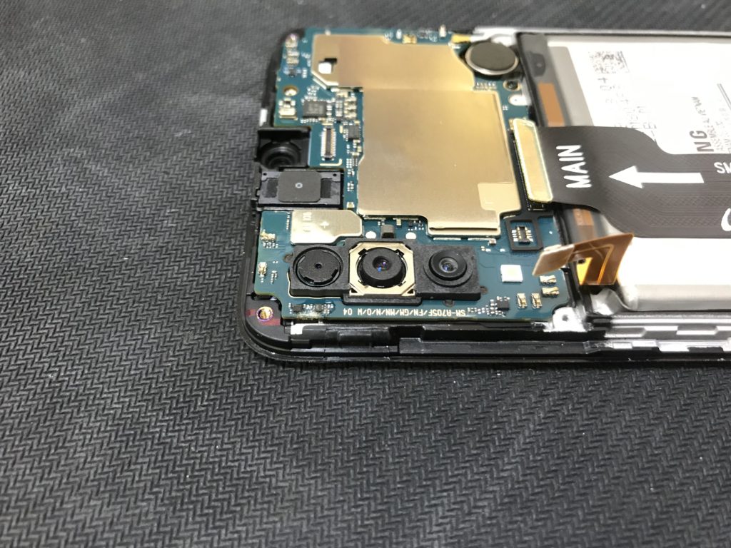 Samsung Galaxy a70 Каррозия чистка