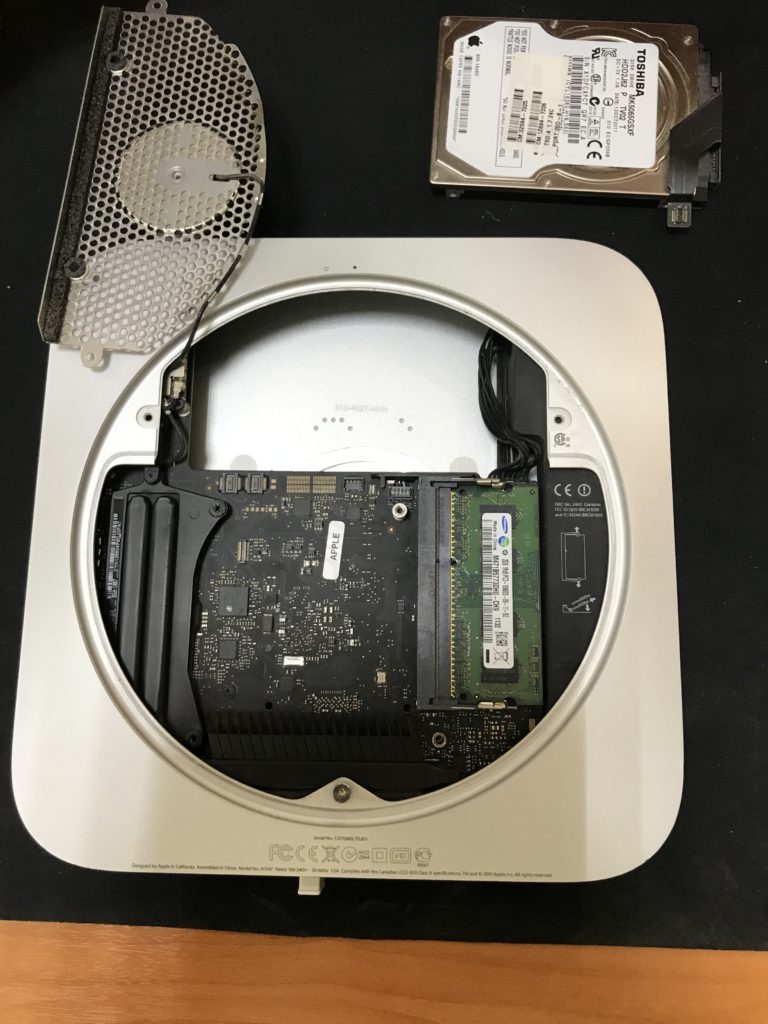 Установка SSD диска в mac mini